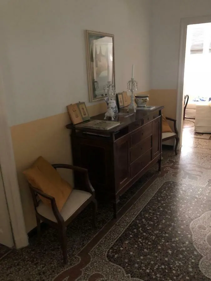 Liberty Beach And Town Apartment Савона Италия